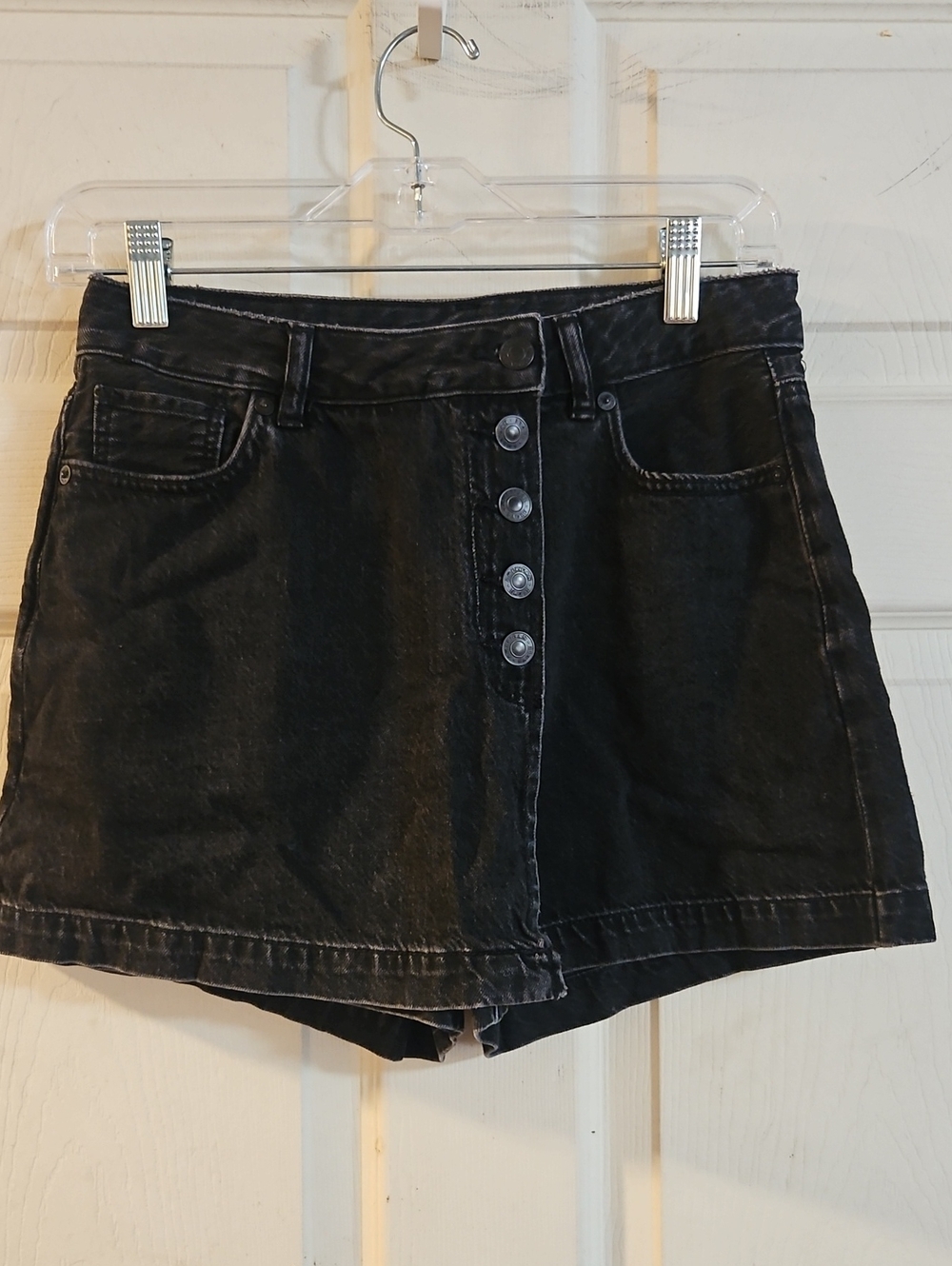 AMERICAN EAGLE MOM SKORT: BLACK: GOOD CONDITION: SIZE 4